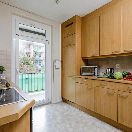 Apartment Rent A Eptingerstrasse - Self Check-in